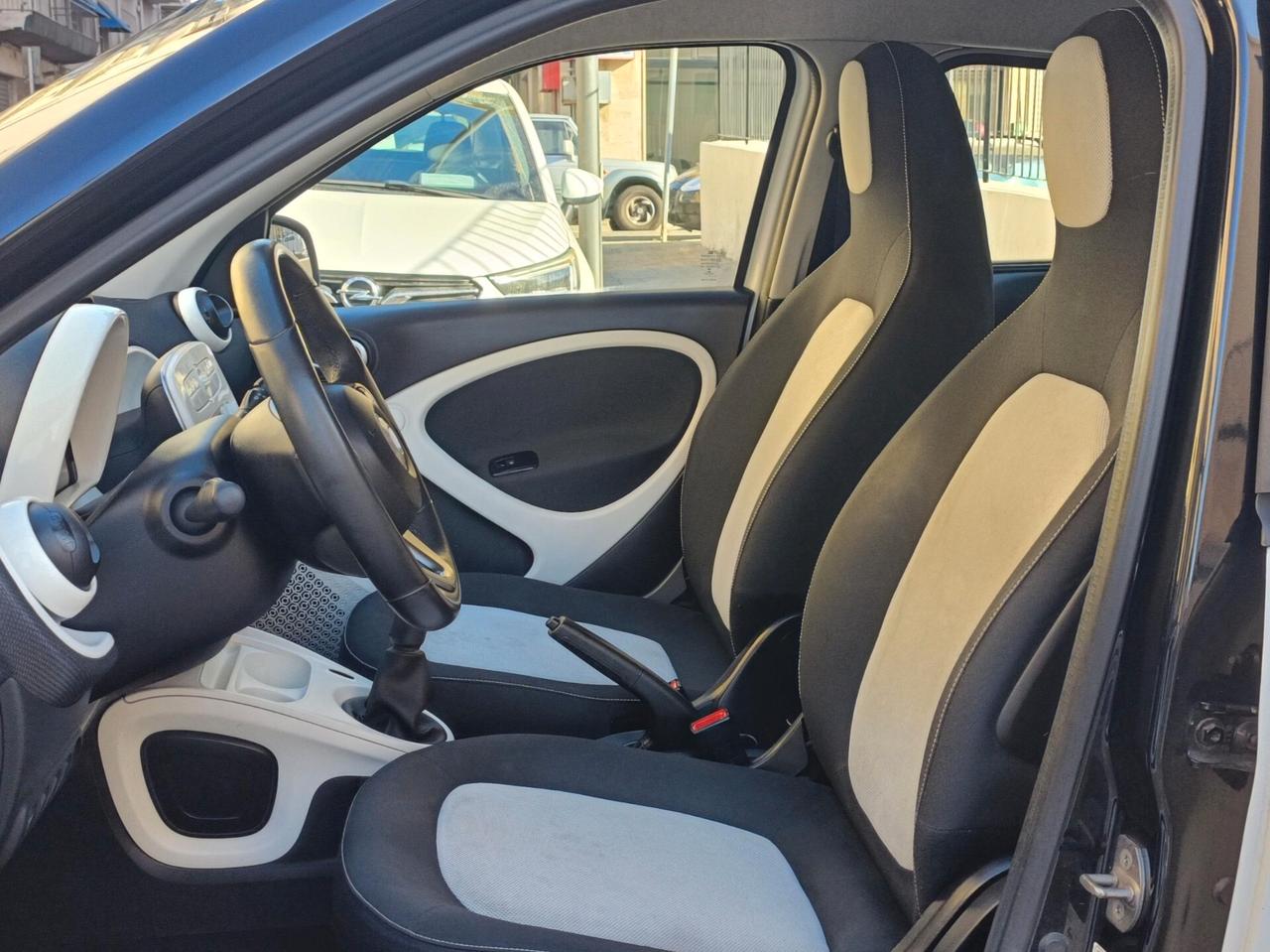 Smart ForFour 70 1.0 Prime