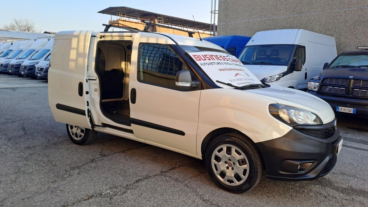 FIAT DOBLO' 1.4 T-JET NATURAL POWER LOUNGE- KM. 73000 - SCAD. BOMBOLE 01/2028 RINNOVABILI!