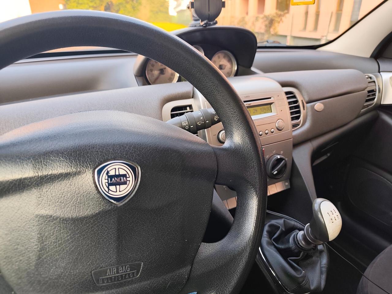 Lancia Ypsilon 1.2 Benz euro 4 frizione nuova