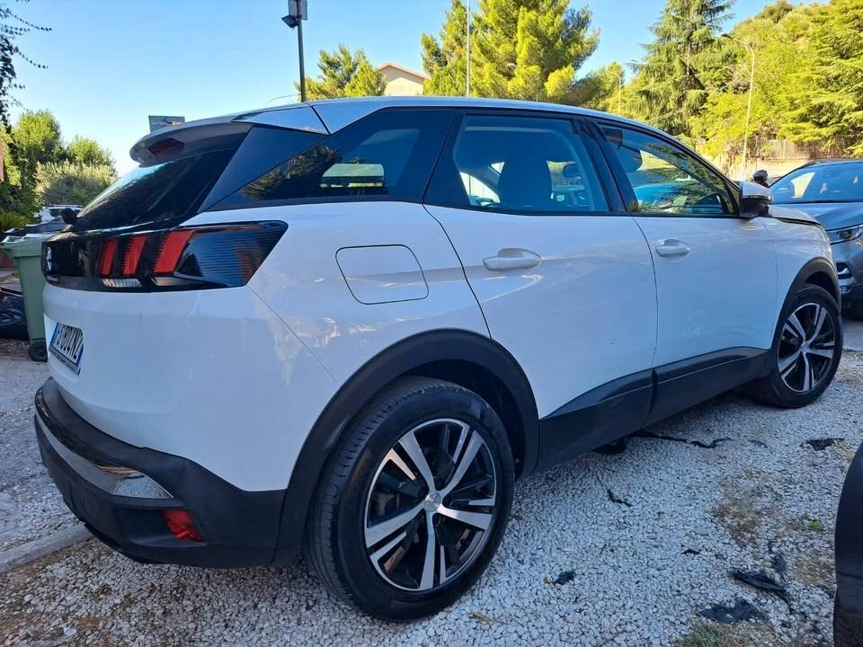 Peugeot 3008 BlueHDi 120 S&S Allure