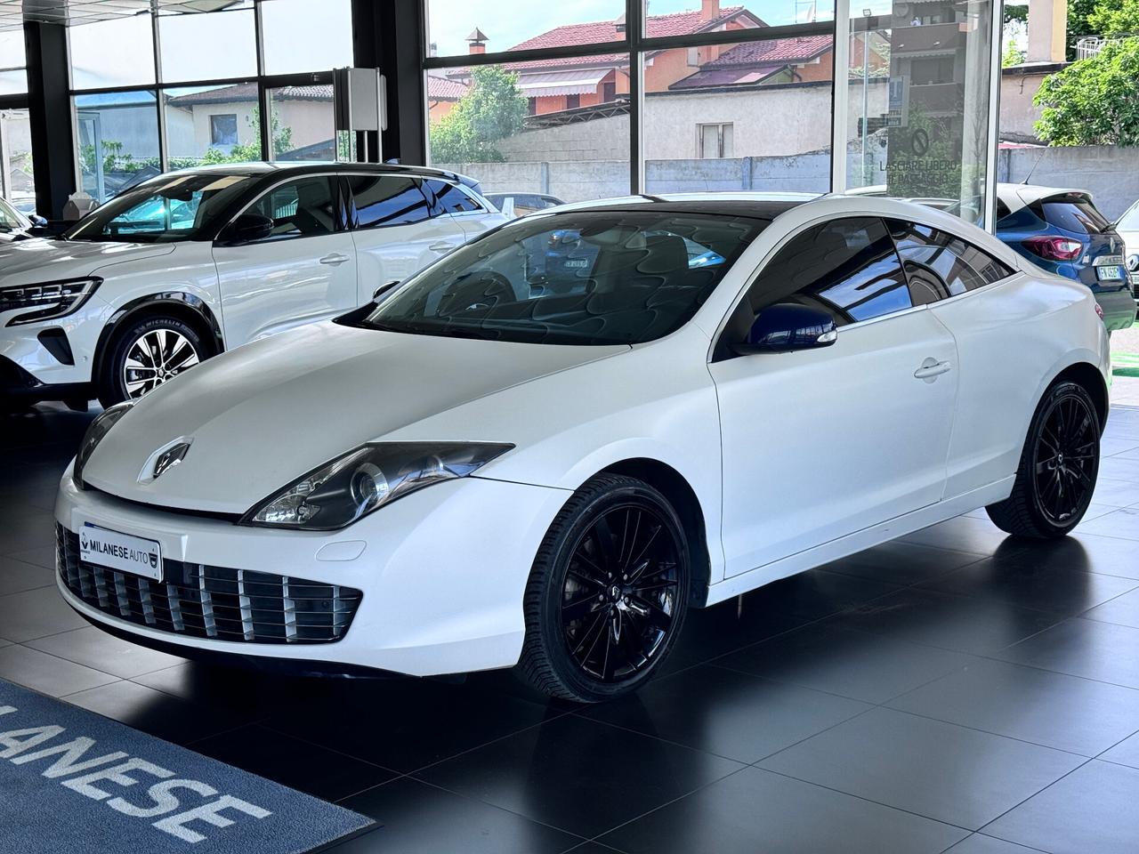 Renault Laguna Coupé 2.0 dCi 180CV 4Control