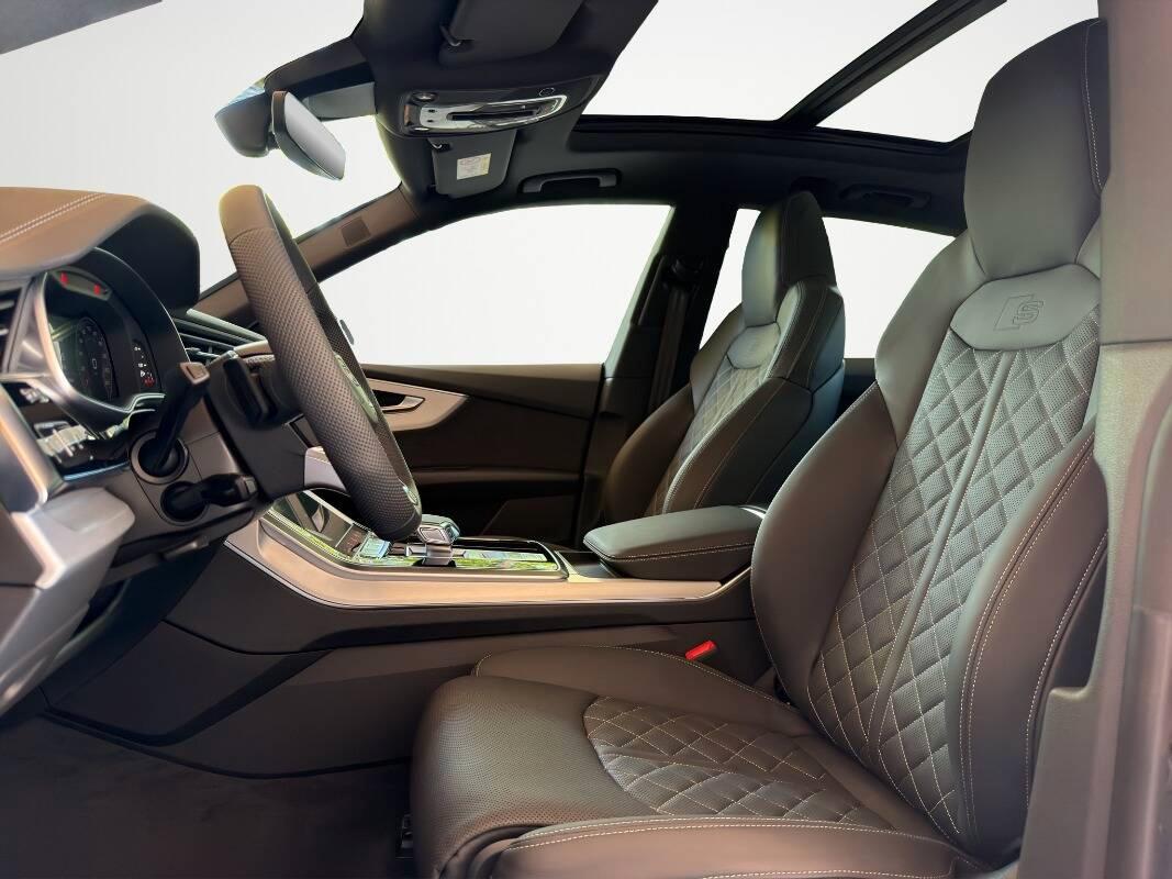 Audi Q8 3.0 tdi 286cv S line quattro 286cv Valcona Ventilati