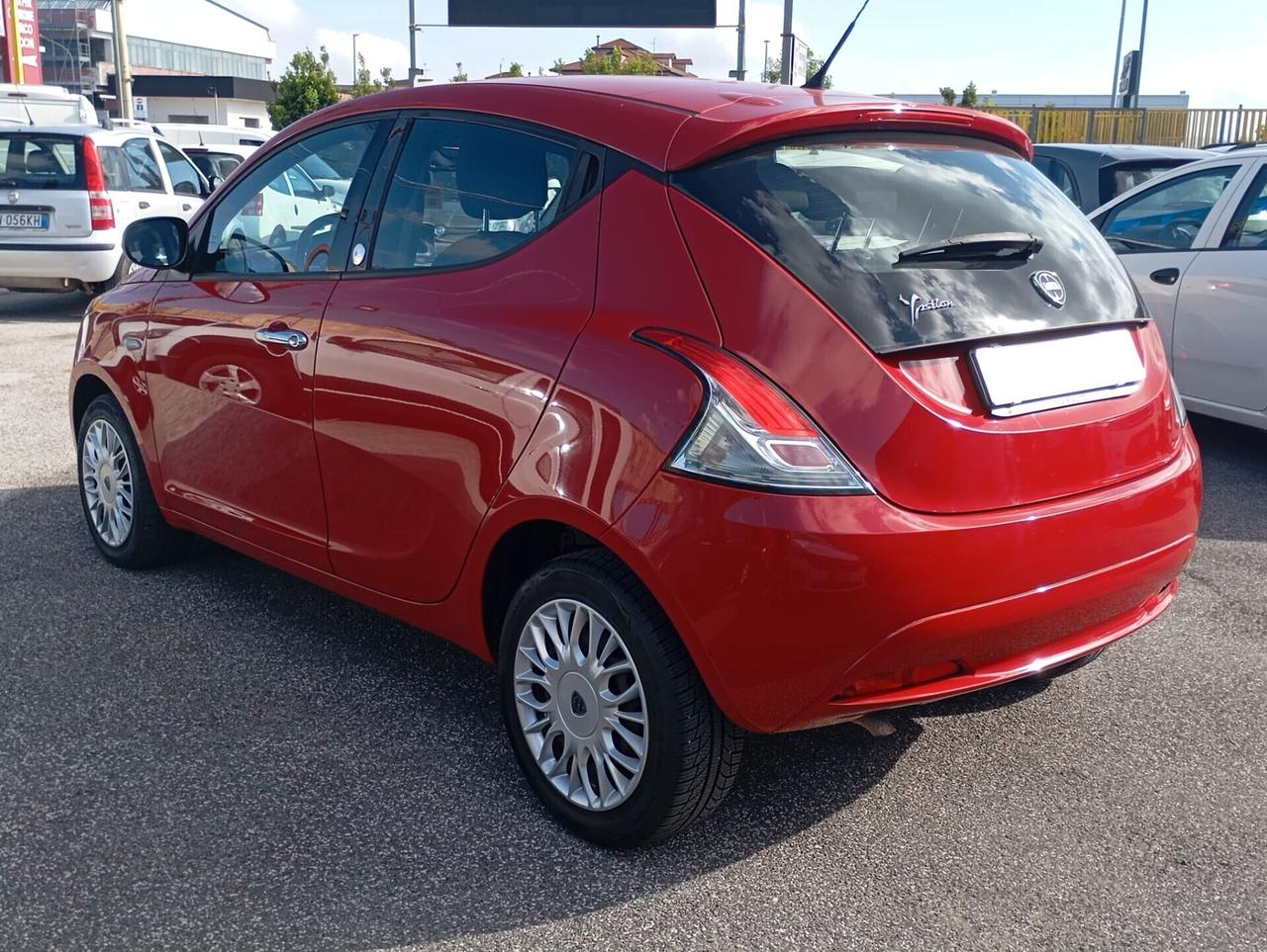 Lancia Ypsilon 1.2 69 CV GPL Ecochic Gold