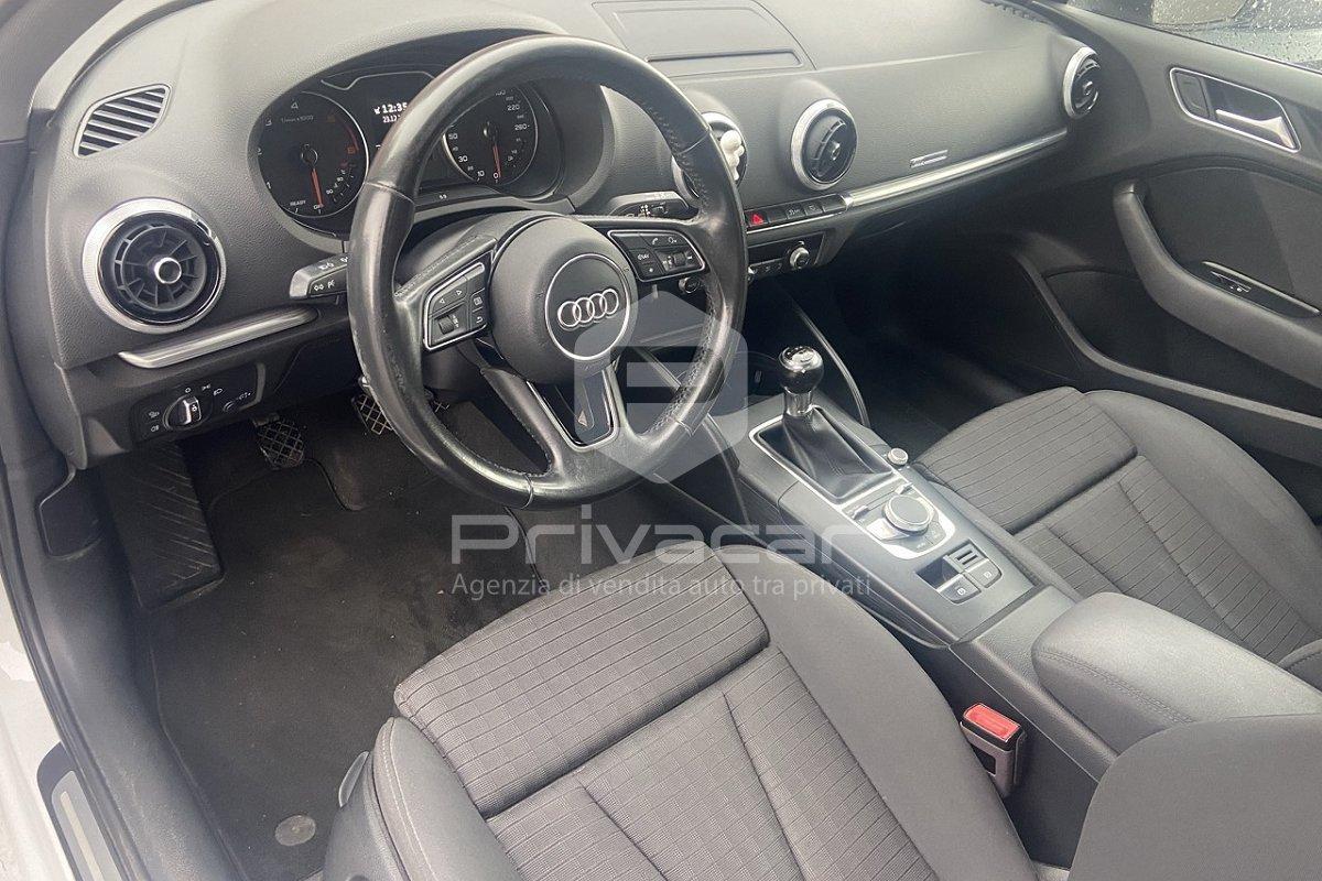 AUDI A3 SPB 1.6 TDI 116 CV Design