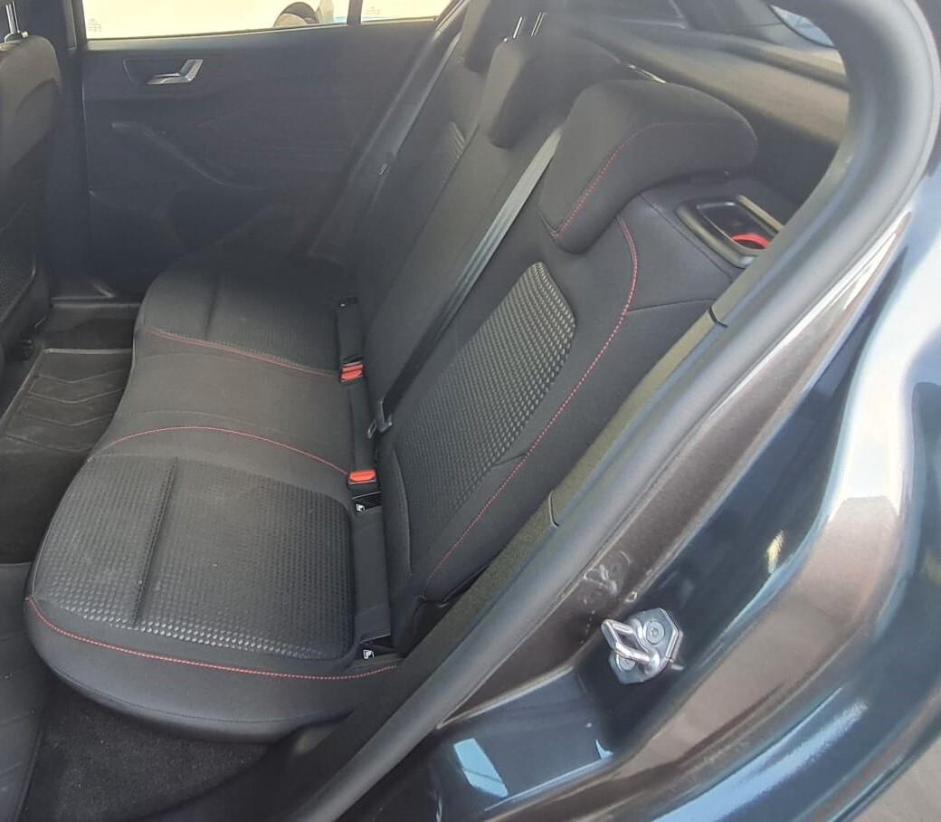 Ford Focus 1.0 EcoBoost Hybrid 125 CV 5p. ST-Line