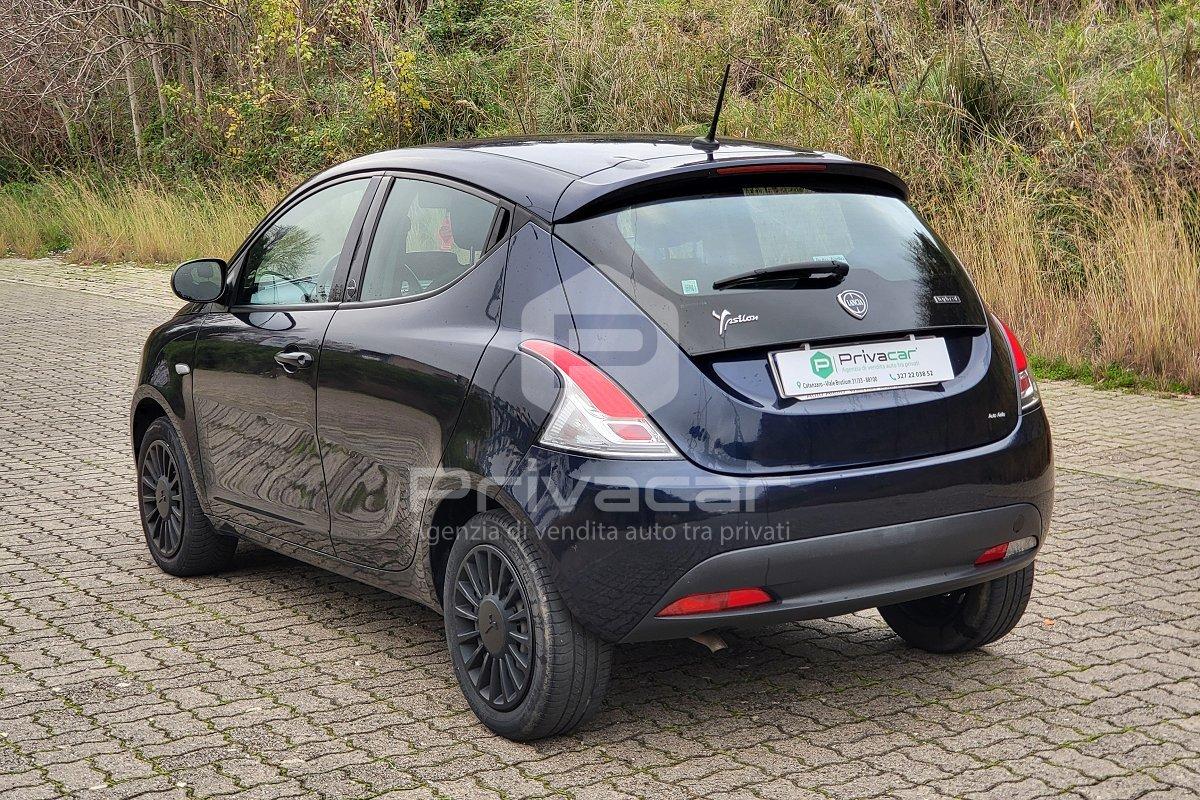 LANCIA Ypsilon 1.0 FireFly 5 porte S&S Hybrid Ecochic Gold