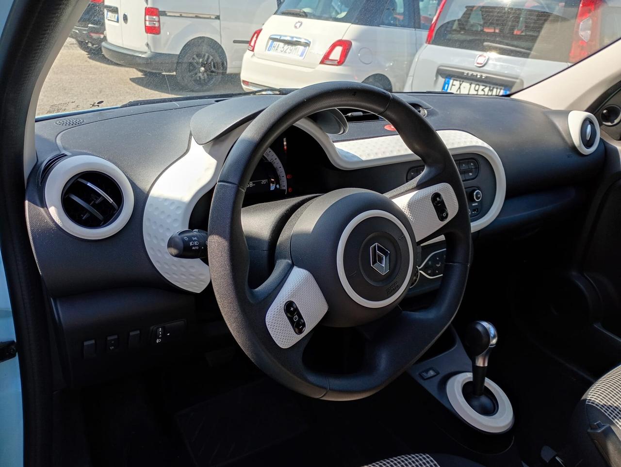 Renault Twingo Electric Urban Night