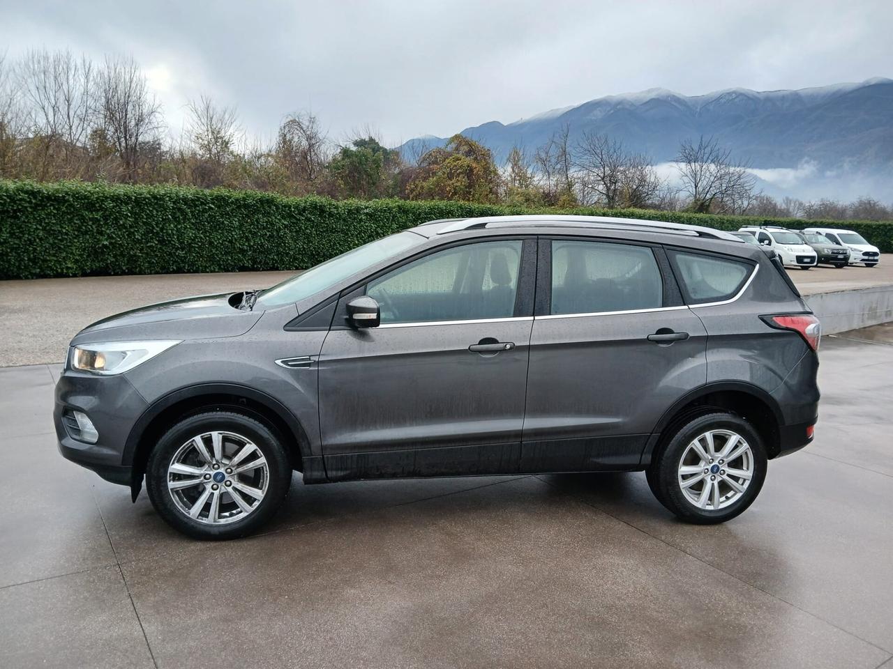 Ford Kuga 1.5 TDCI 120cv 2WD Titanium 2017