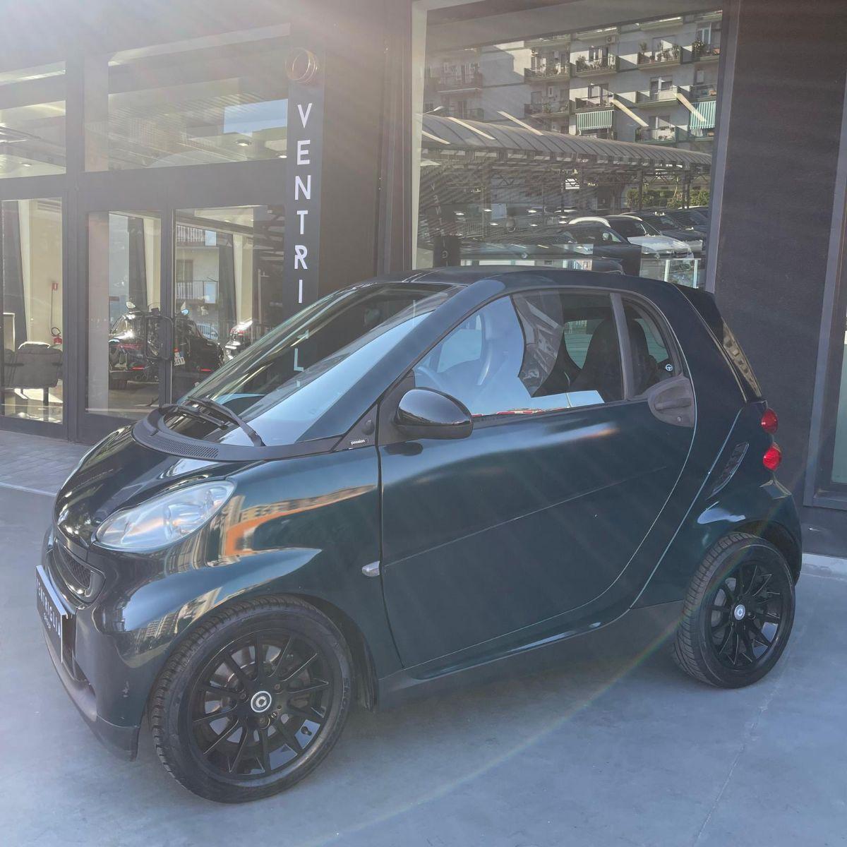 SMART - Fortwo - 800 BRITISH GREEN coupé passion cdi