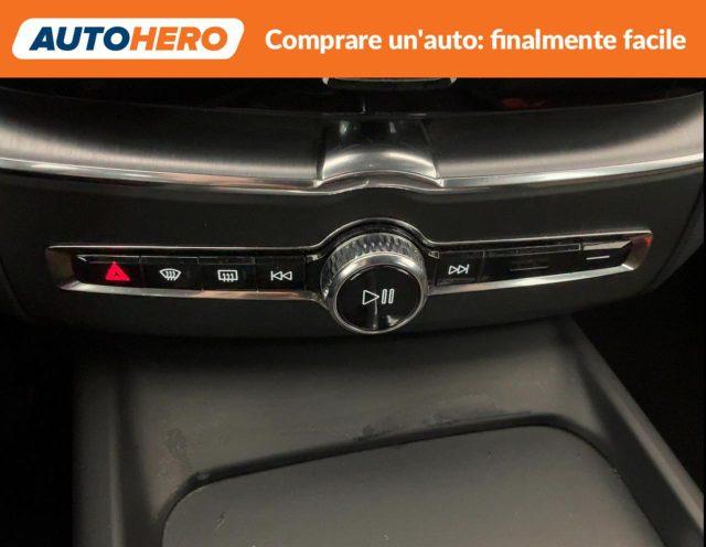 VOLVO XC60 D4 Momentum
