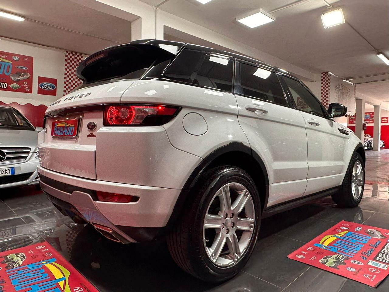 RANGE ROVER EVOQUE 2.2 TD4 150cv PRESTIGE - 2015
