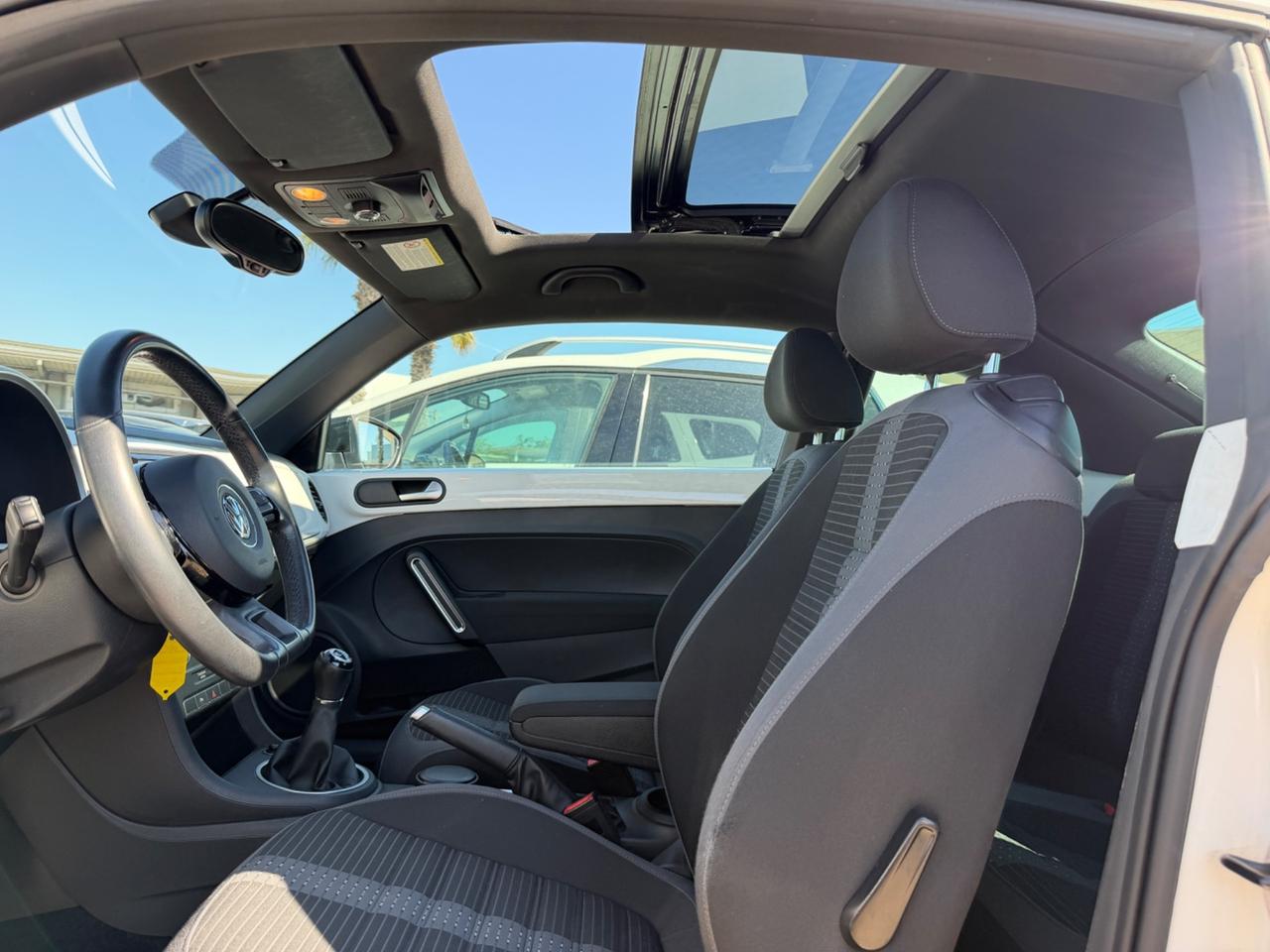 Volkswagen Maggiolino 2.0 TDI Fender Edition