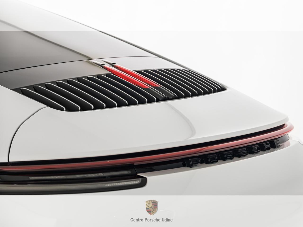 Porsche 911 coupe 3.0 carrera 4s auto