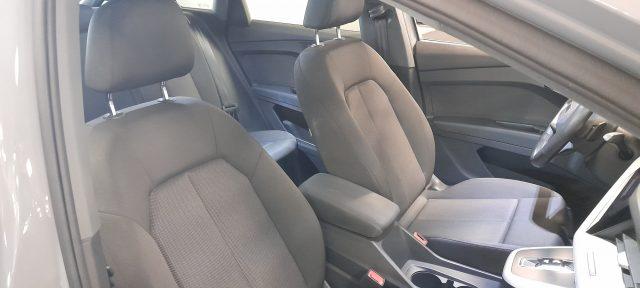 AUDI Q4 e-tron Q4 40 e-tron Business