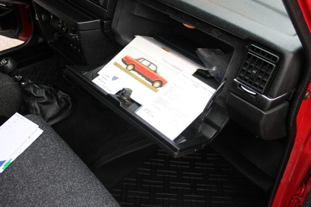 VOLVO 240 2.0 cat Station Wagon Polar