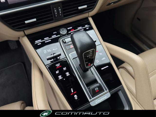 PORSCHE Cayenne Coupé 3.0 V6 E-Hybrid Platinum Edition