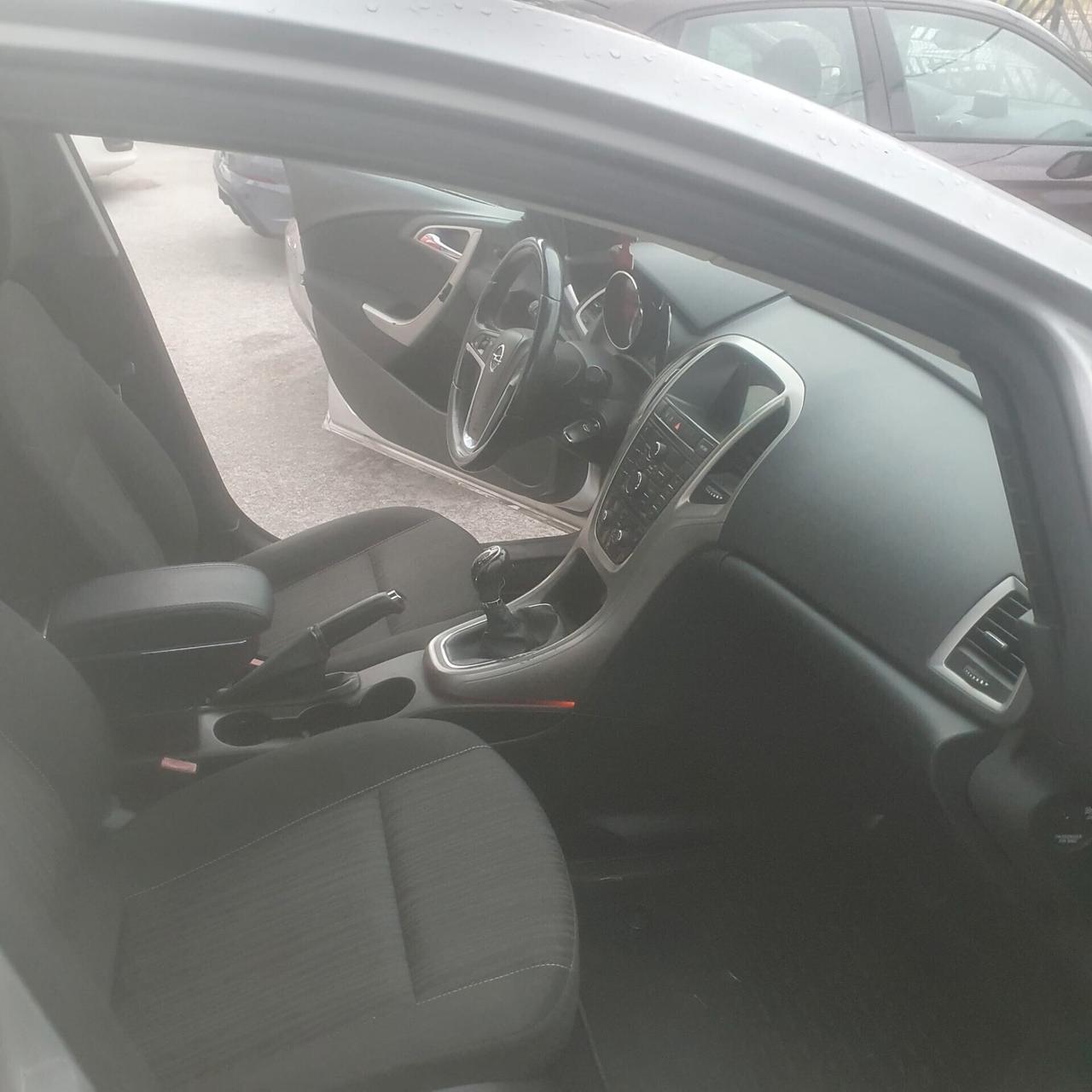 Opel Astra 1.7 CDTI 110CV 5 porte Cosmo