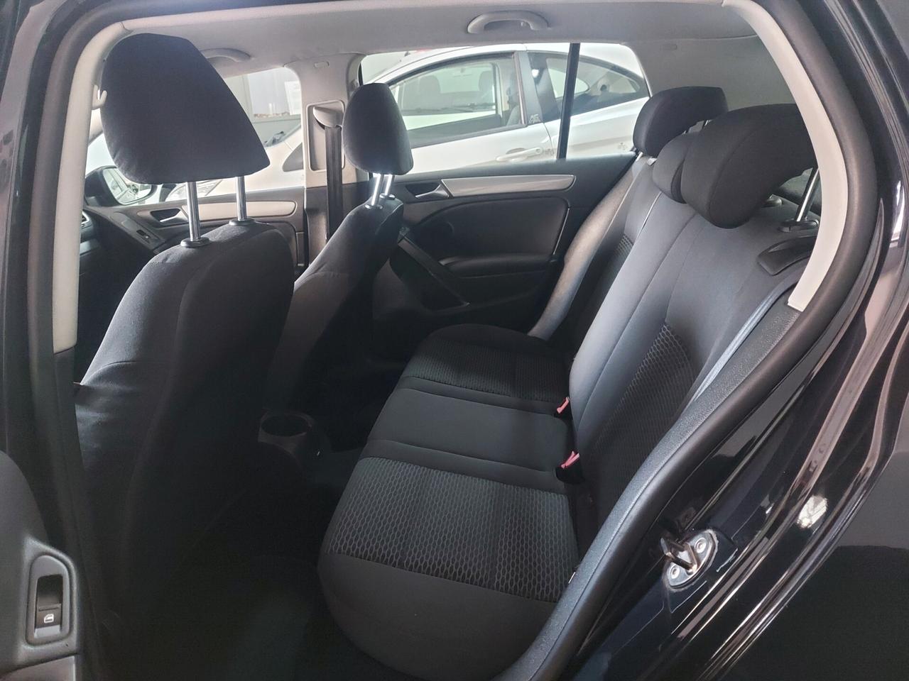 Volkswagen Golf 1.6 TDI Unico prop 2011