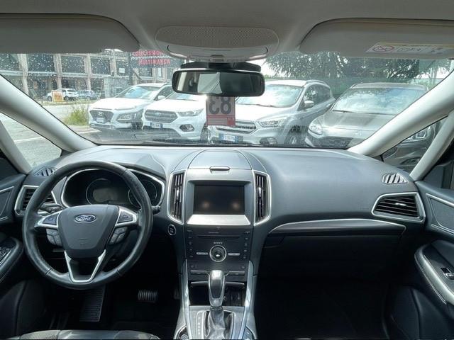 Ford S-Max 2.0 TDCi 180CV Start&Stop Powershift Titanium