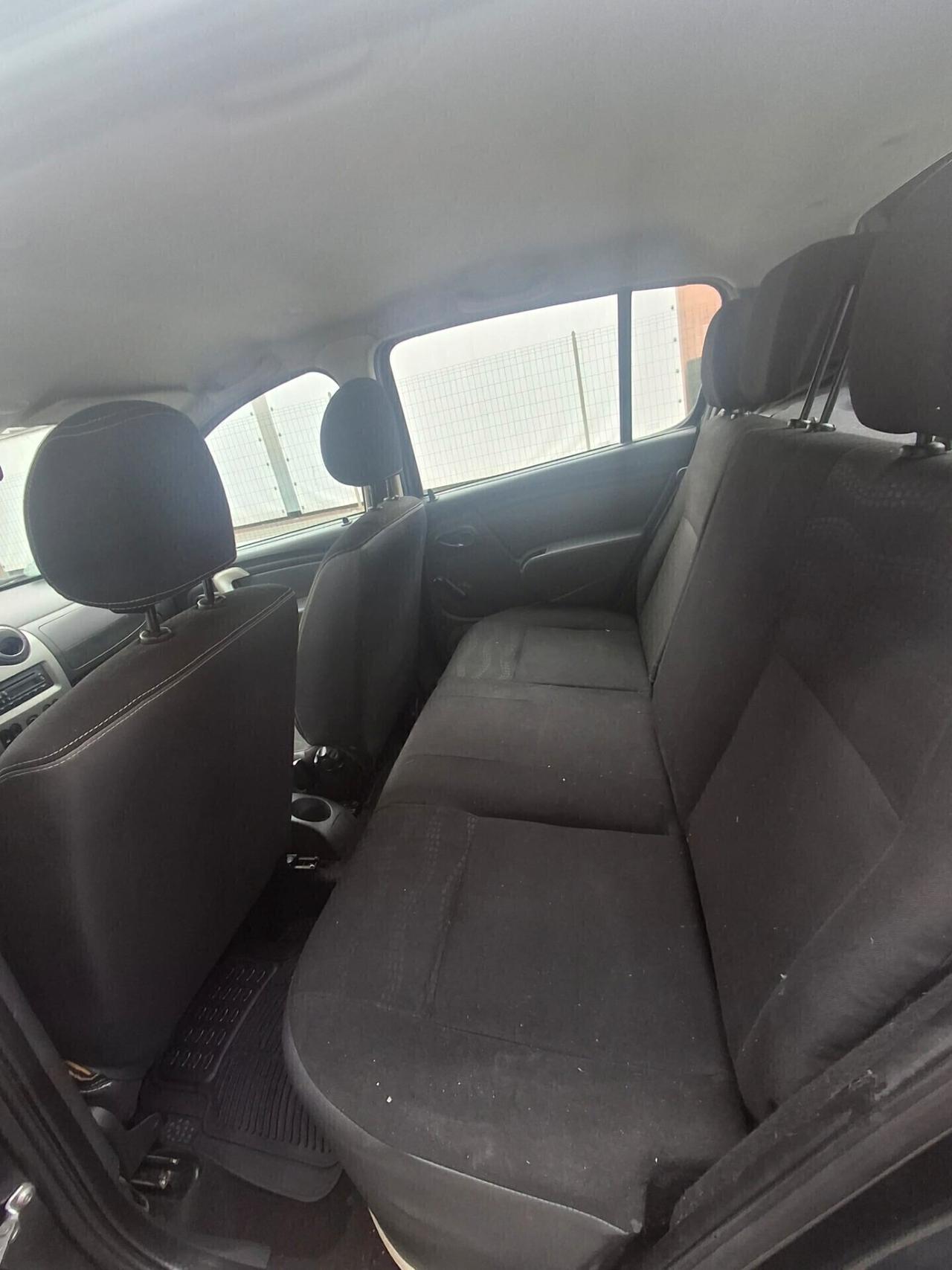 Dacia Sandero Stepway 1.6 8V GPL 85CV