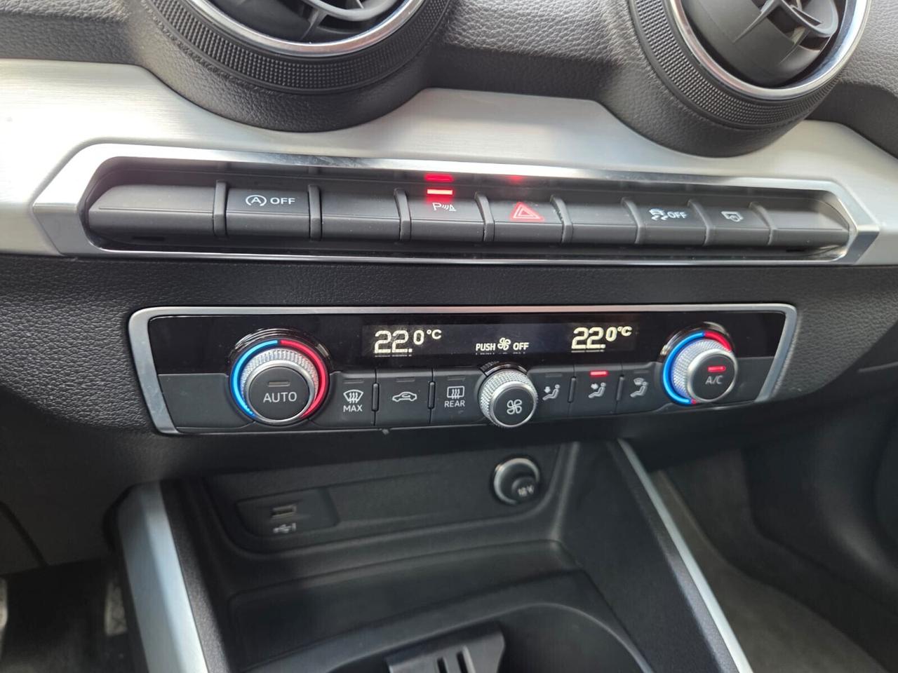 Audi Q2 35 TDI S tronic Business