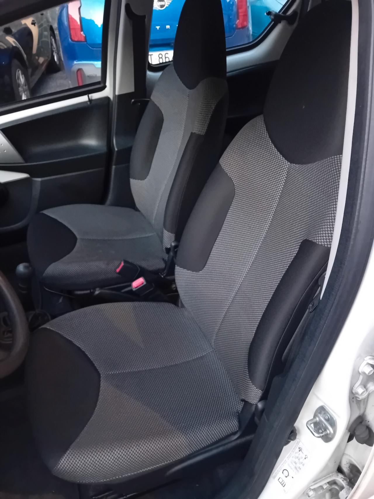 Toyota Aygo 1.0 12V VVT-i 5 porte Active Connect