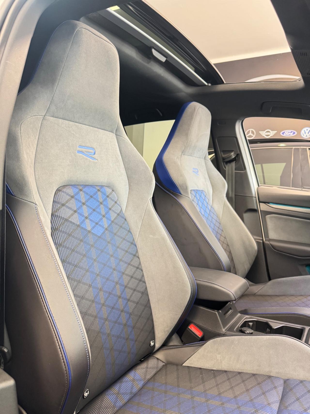 VW Golf R 2.0 TSI 320 Cv 4Motion Tetto/Akrapovic