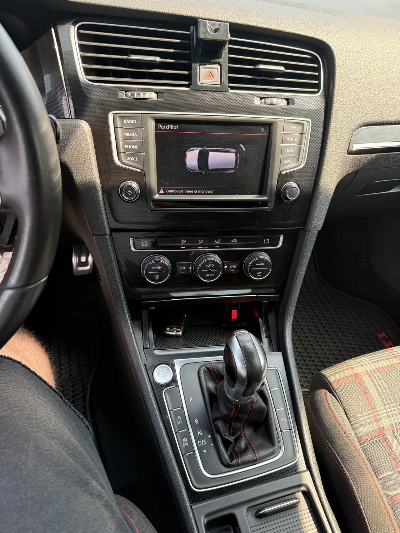 Volkswagen Golf GTI Golf GTI Performance 2.0 TSI DSG 5p. BlueMotion Technology
