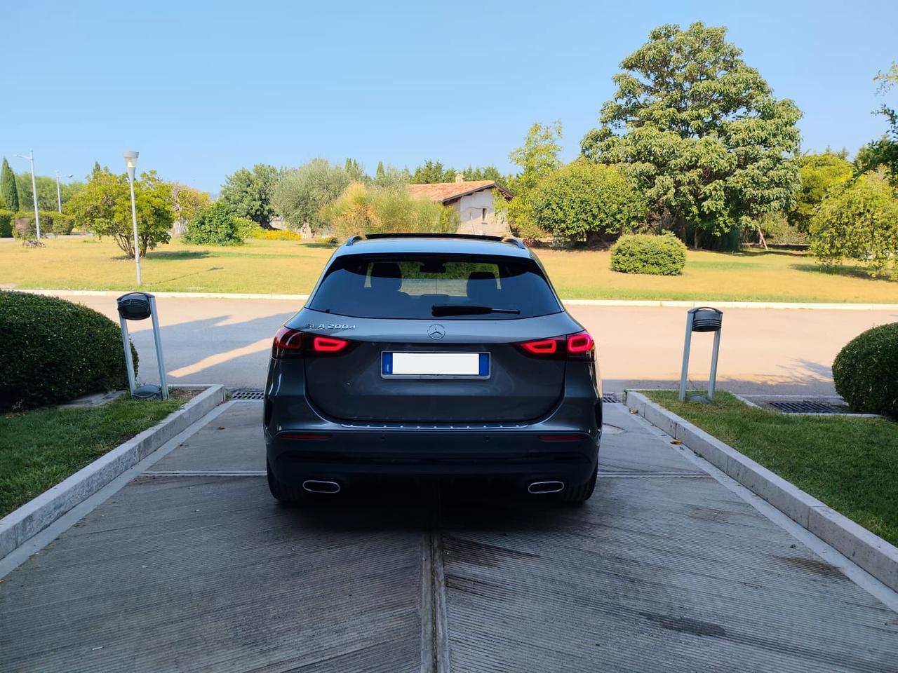 Mercedes-benz GLA 180 d Automatic Premium