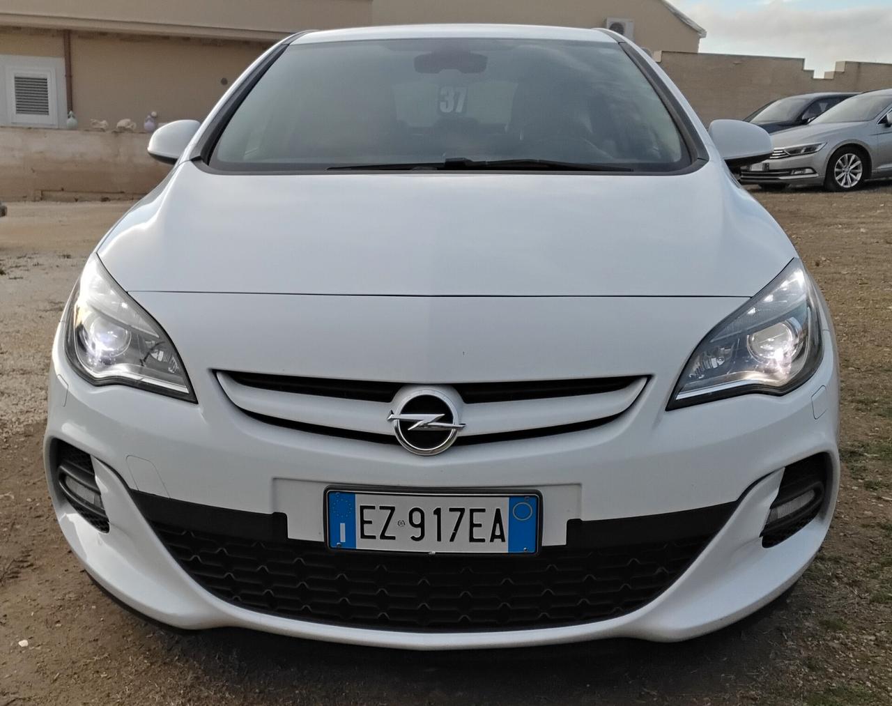 Opel Astra 2.0 BiTurbo CDTI 195CV S&S 5 porte