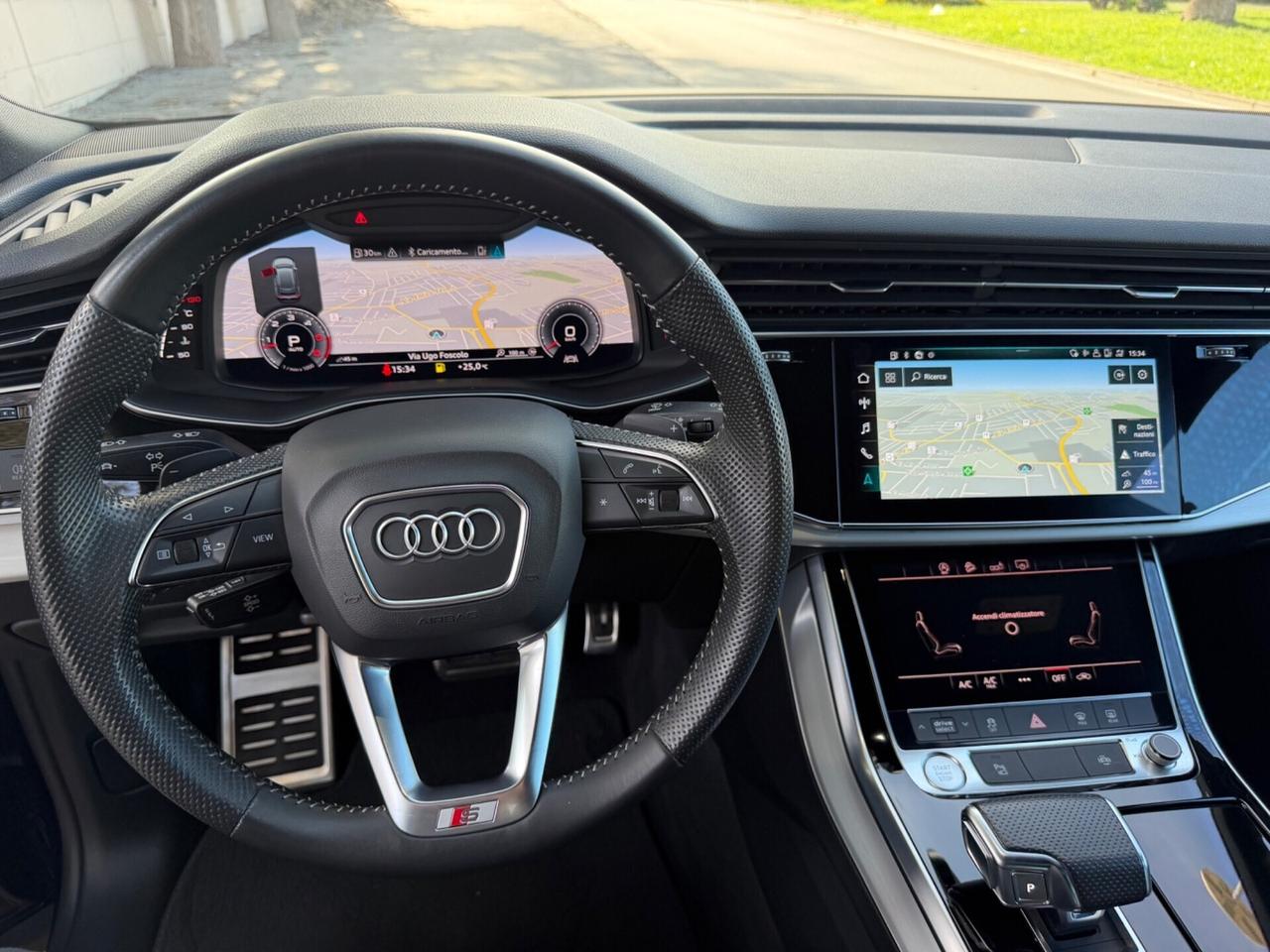 Audi Q8 50 TDI 231CV quattro S line