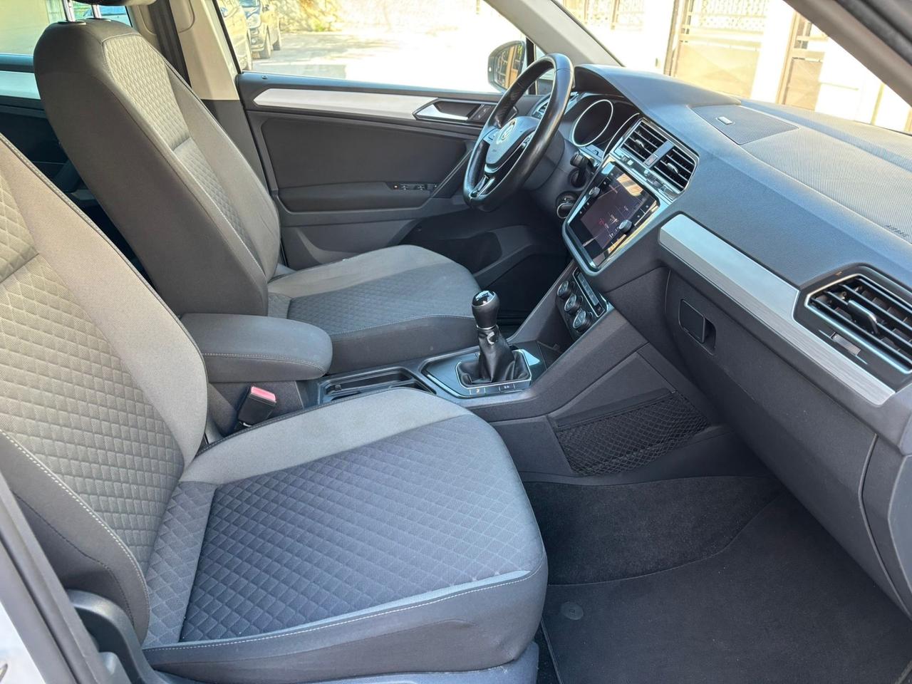 Volkswagen Tiguan 1.6 TDI SCR Sport BlueMotion Technology