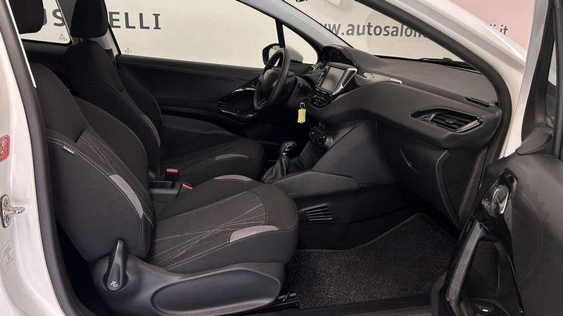 Peugeot 208 Active 1.2 VTi 82cv NEOP. SOLO 54.000 KM