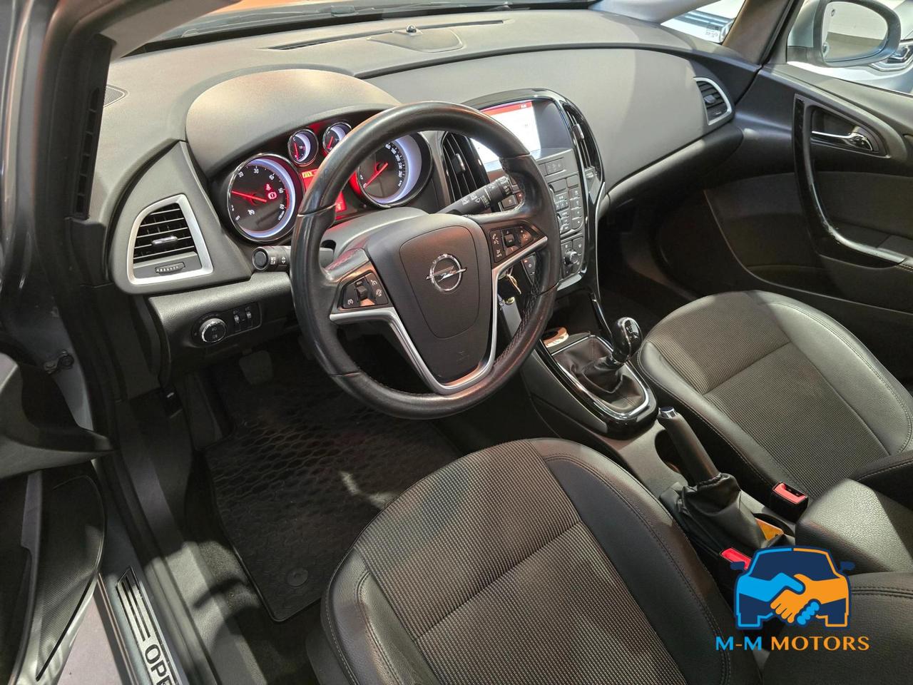 Opel Astra Sports Tourer 1.6 cdti (ecoflex) Cosmo s&s 136cv