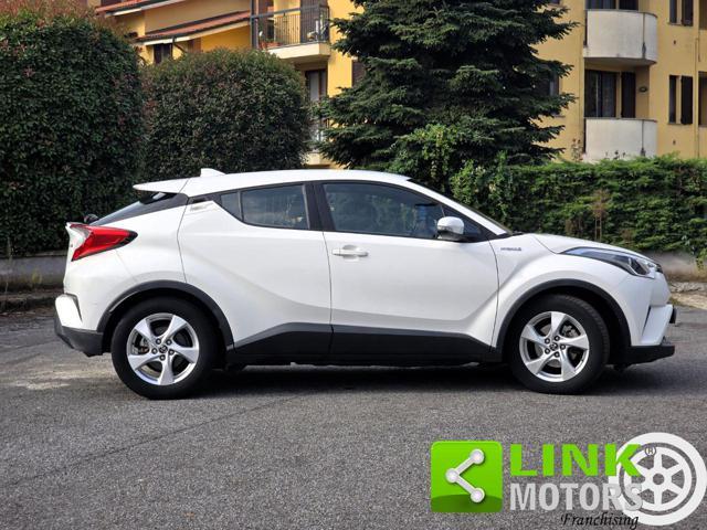 TOYOTA C-HR 1.8h Business 2wd e-cvt