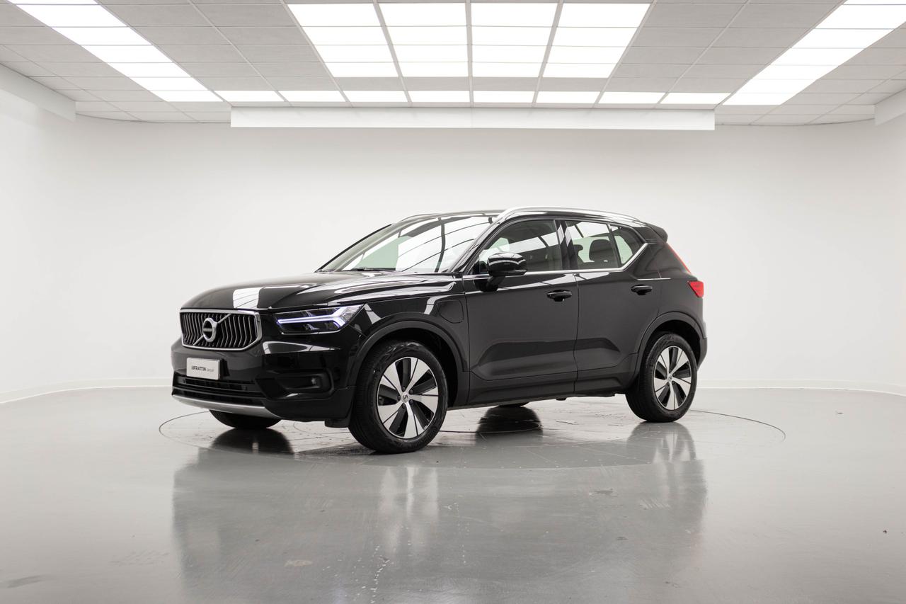 VOLVO XC40 T5 RECHARGE PLUG-IN HYBRID