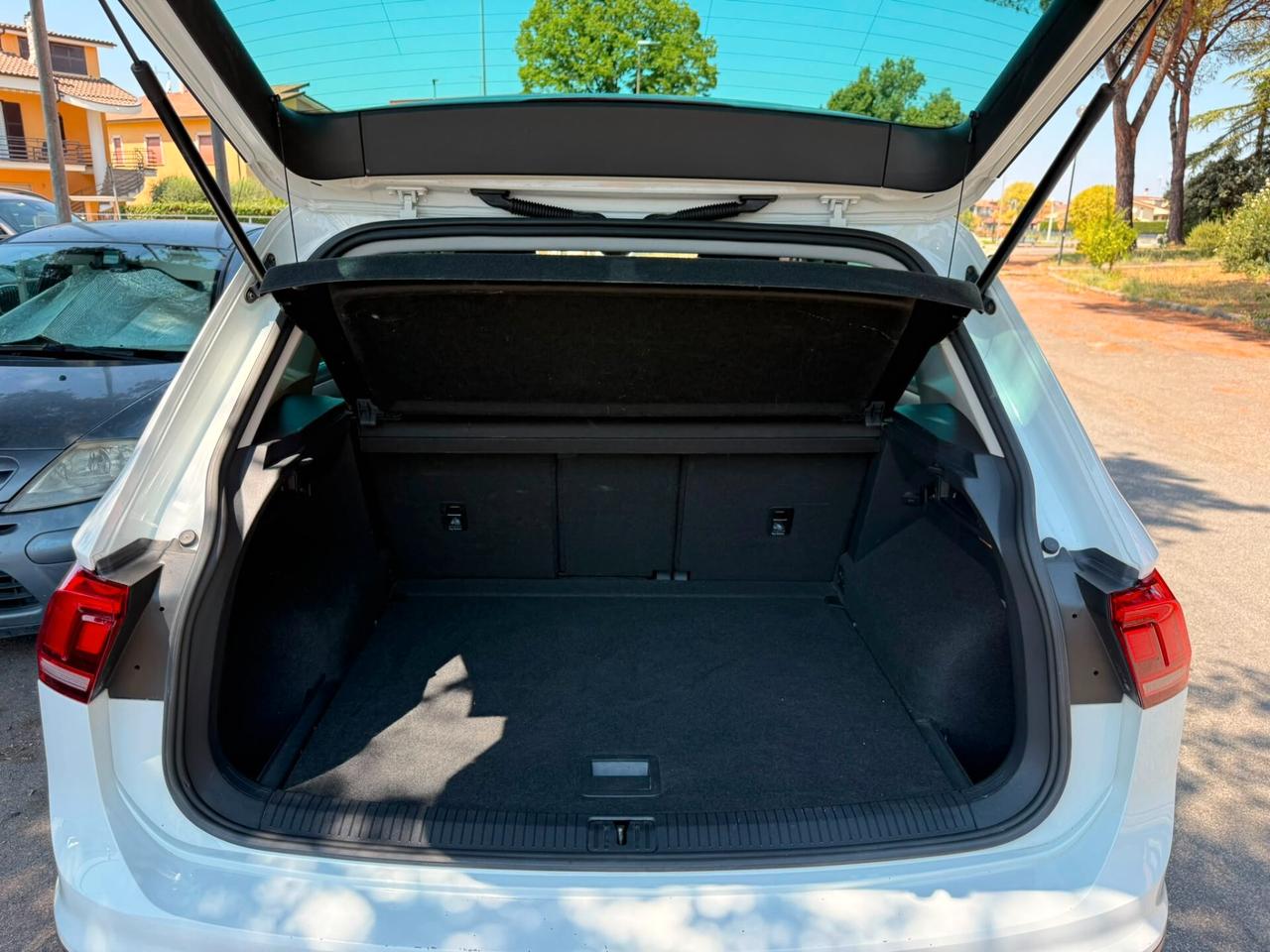 Volkswagen Tiguan 2.0 TDI DSG 4MOTION - Superprezzo