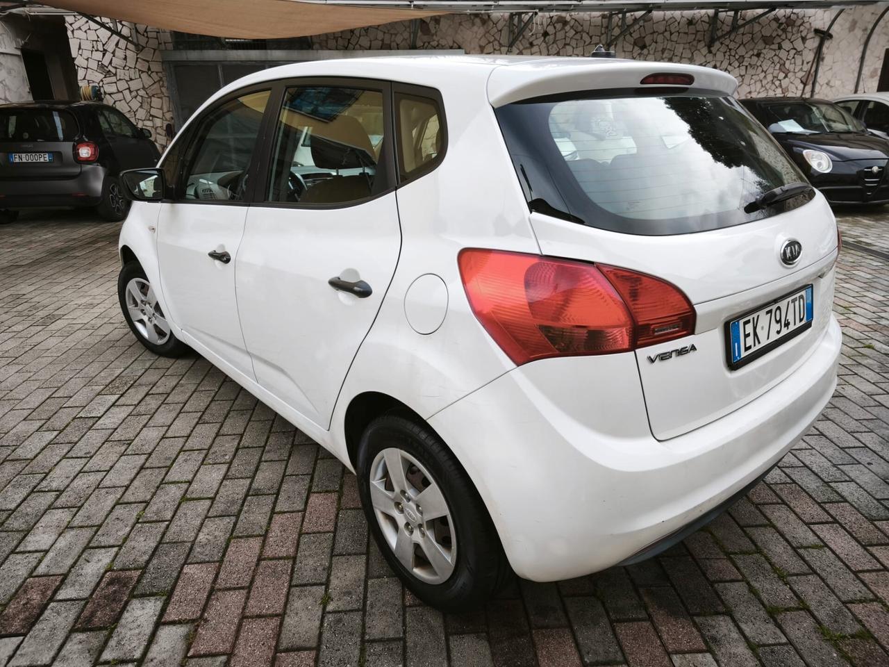 Kia Venga 1.4 CVVT EX Easy