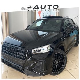 Audi Q2 35 TDI S tronic Identity Black tetto apribile