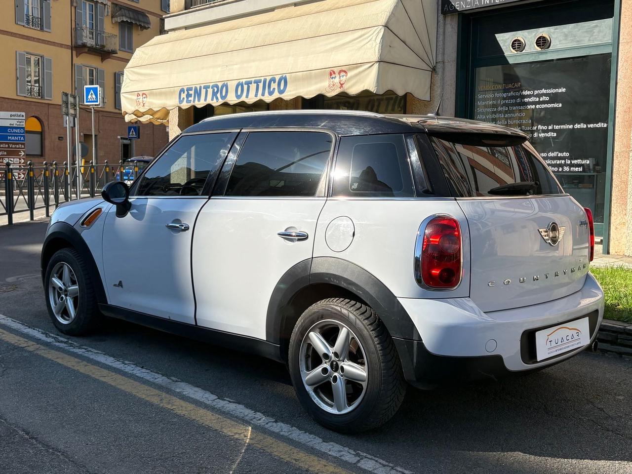Mini Cooper D Countryman Countryman 1. #10399