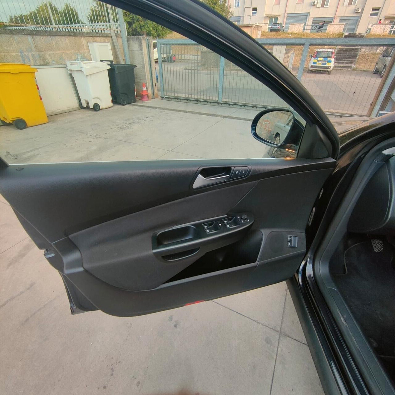 Volkswagen Passat 1.4 16V TSI Var. Comf. EcoFuel