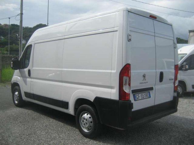 PEUGEOT Boxer 335 2.2 BLUEHDI 140 S-S PM-TM FURGONE