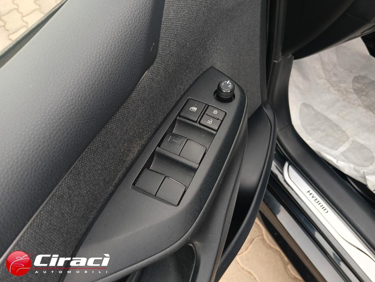 Toyota Yaris 1.5 Hybrid 5 porte Trend