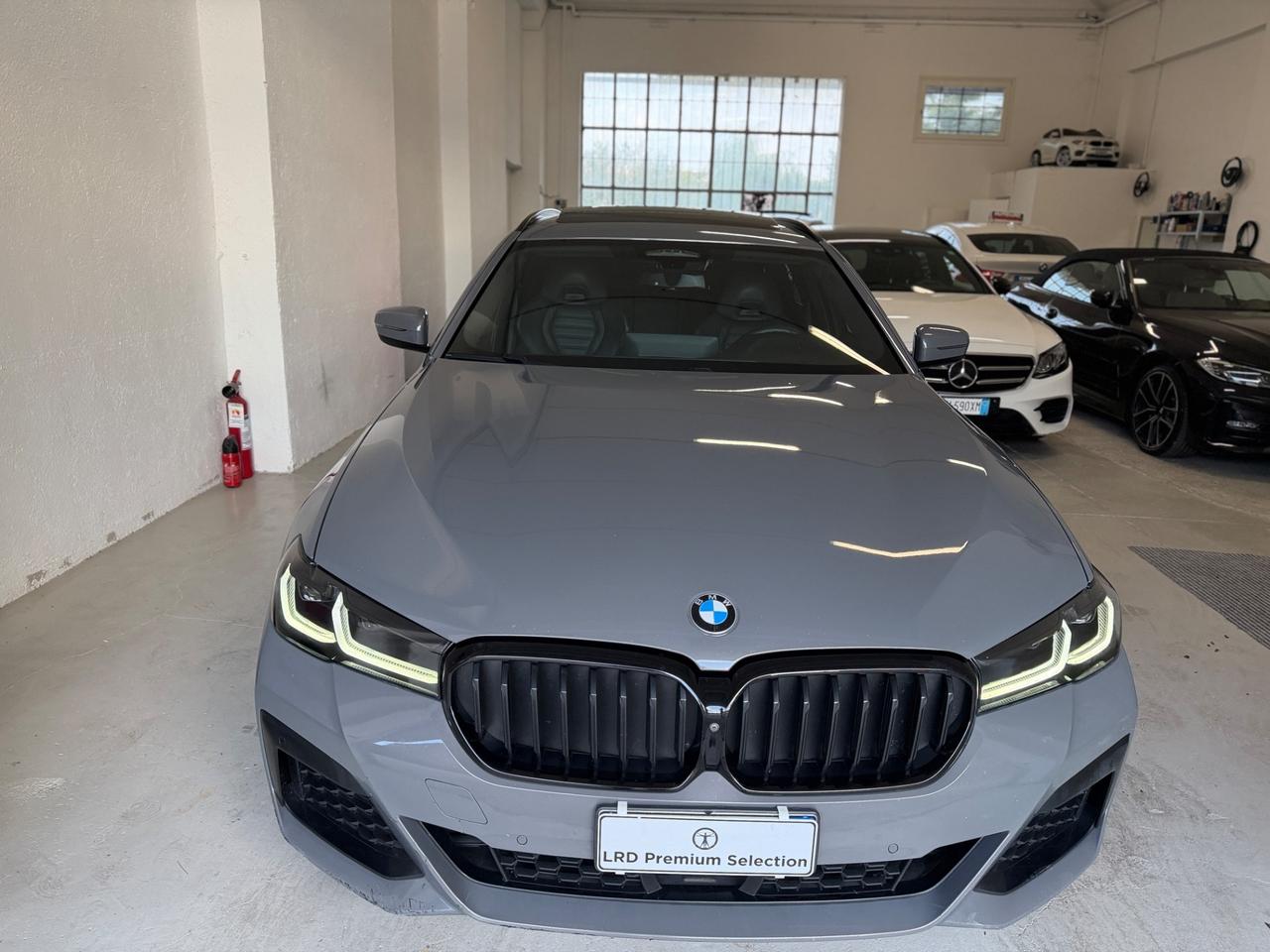 Bmw 540 540d Touring LCI mhev 48V xdrive Msport M40d NAVI+ LASER+ TETTO+ FULL+ TOP DI GAMMA
