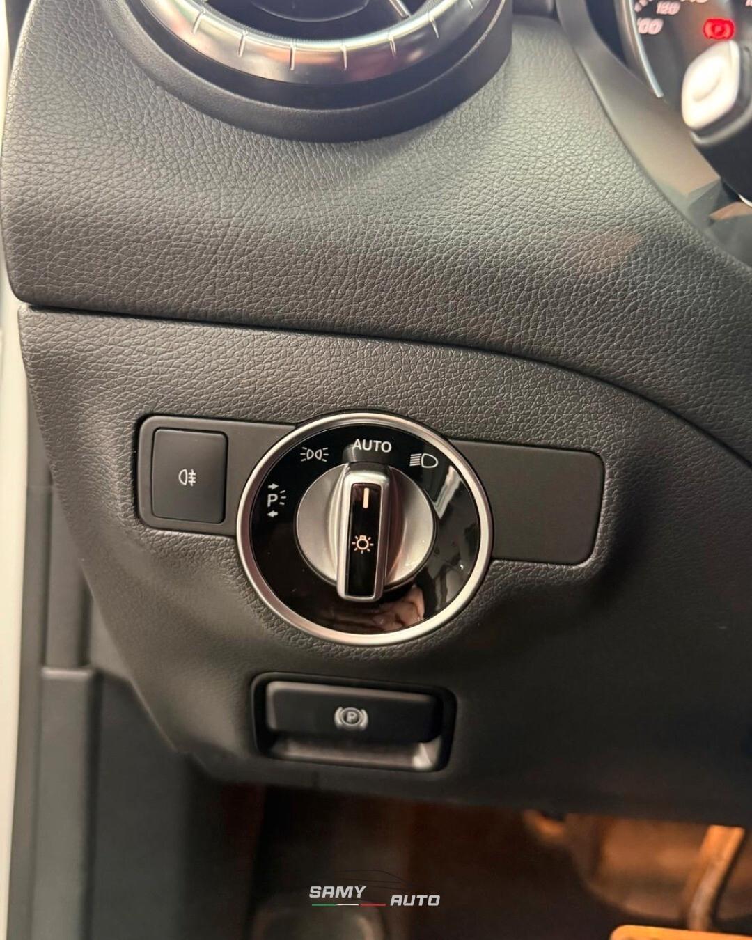 Mercedes-benz CLA 200 d Automatic Premium