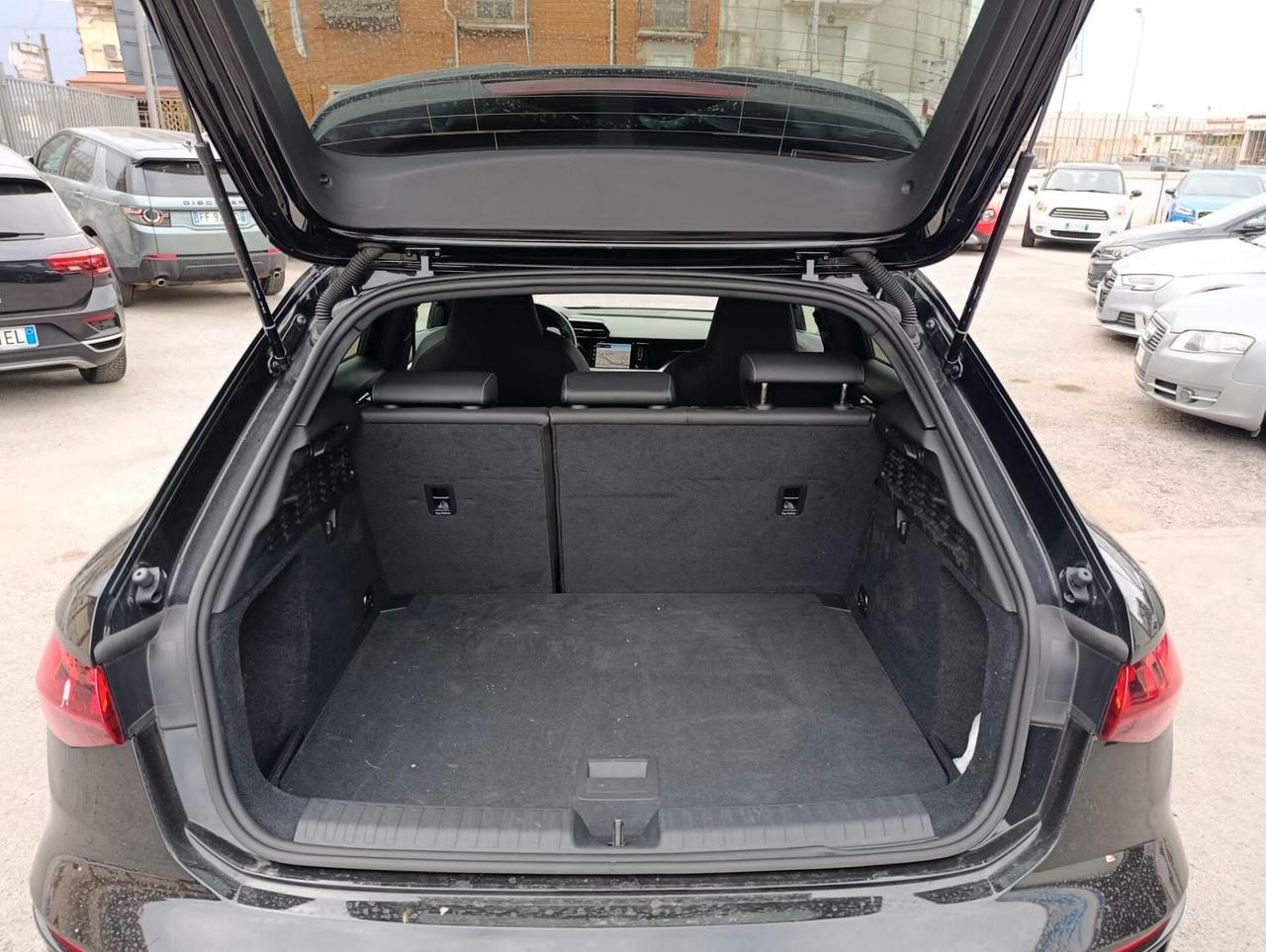 Audi A3 SPB 40 TFSI quattro S tronic line edition