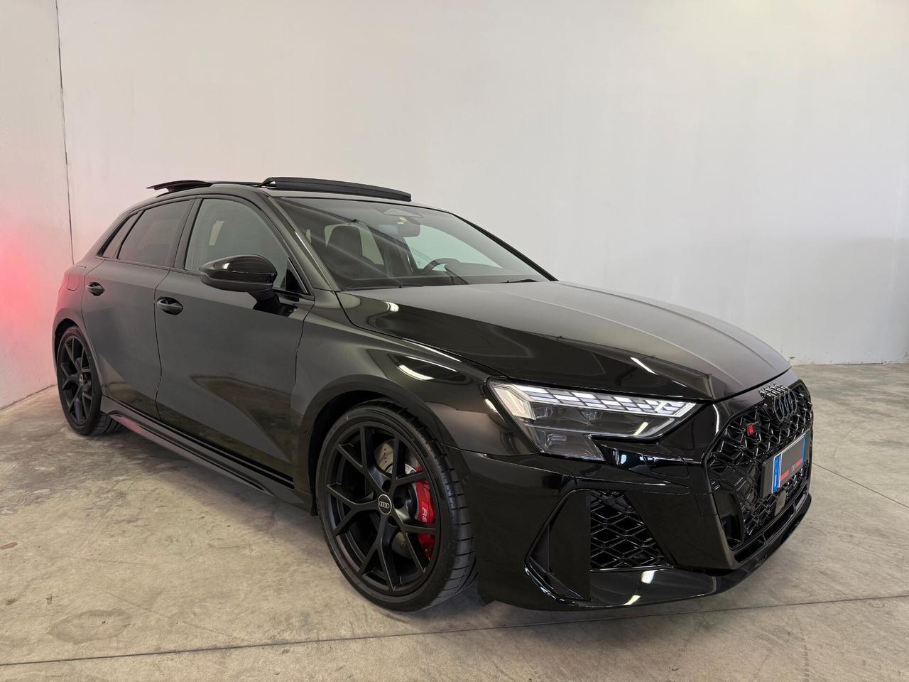 Audi RS3 Spb Tfsi Quattro Tetto Full UFF. ITALIANA *MY 2026*GARANZIA E SERVICE AUDI* PREZZO REALE SE