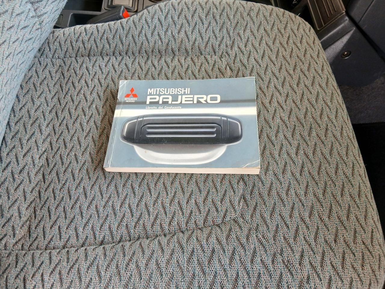 Mitsubishi Pajero 2.5 TDI 3p gancio traino 98