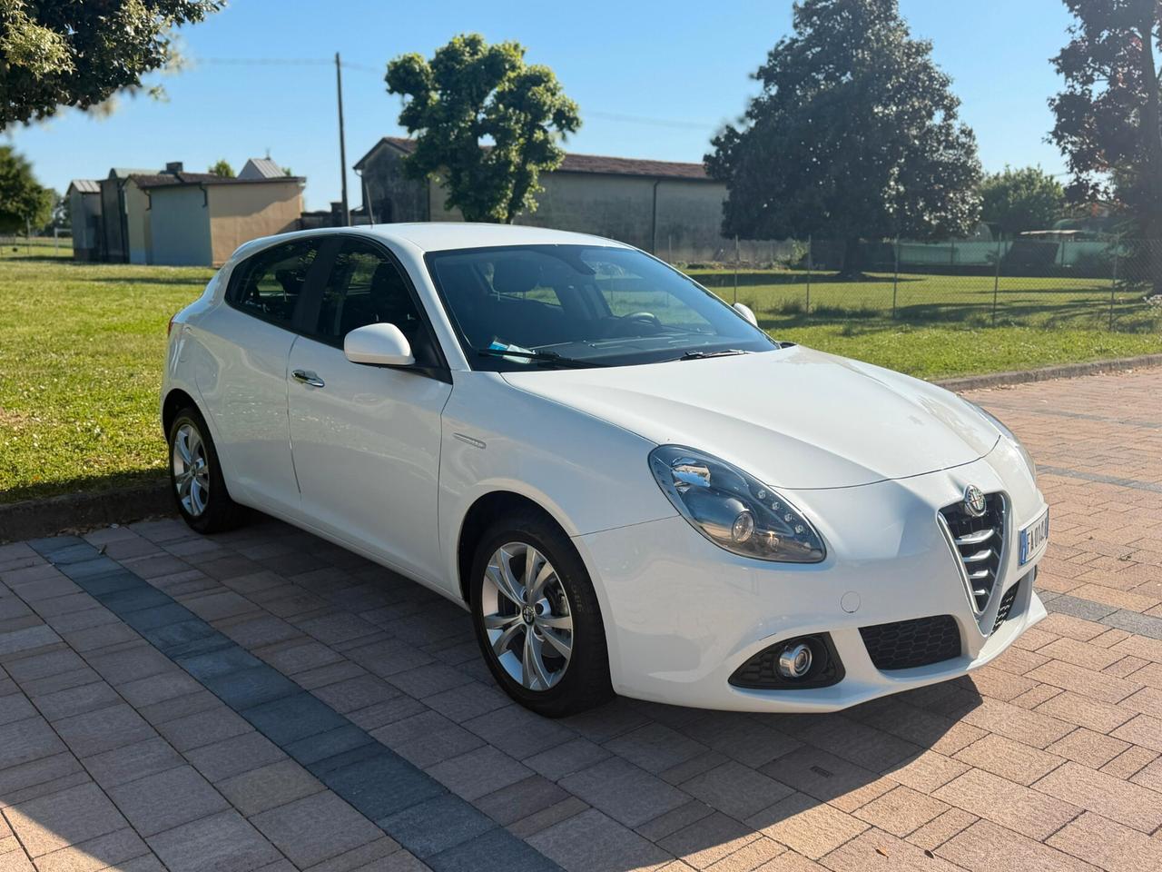 Alfa Romeo Giulietta 1.6 JTDm-2 120 CV Distinctive e6