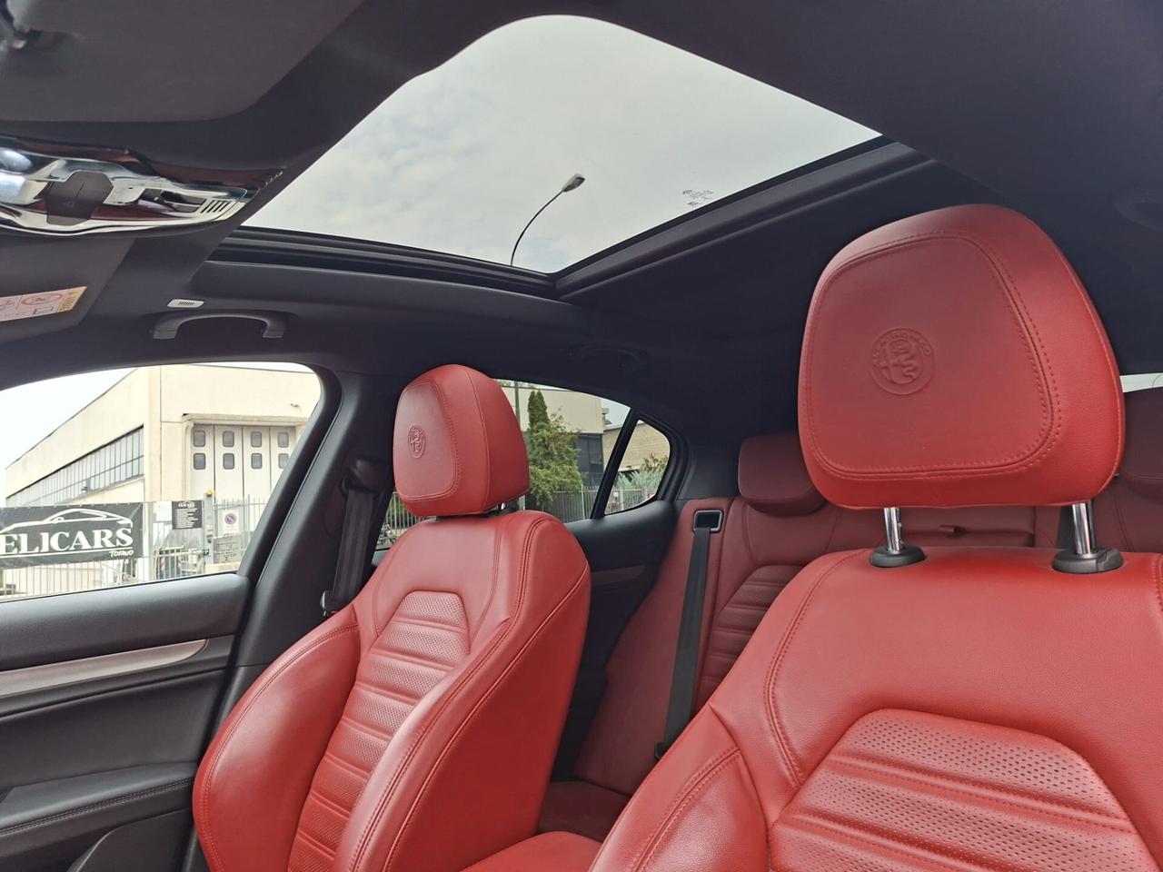Alfa Romeo Stelvio 2.2 Turbodiesel 210 CV AT8 Q4 Veloce